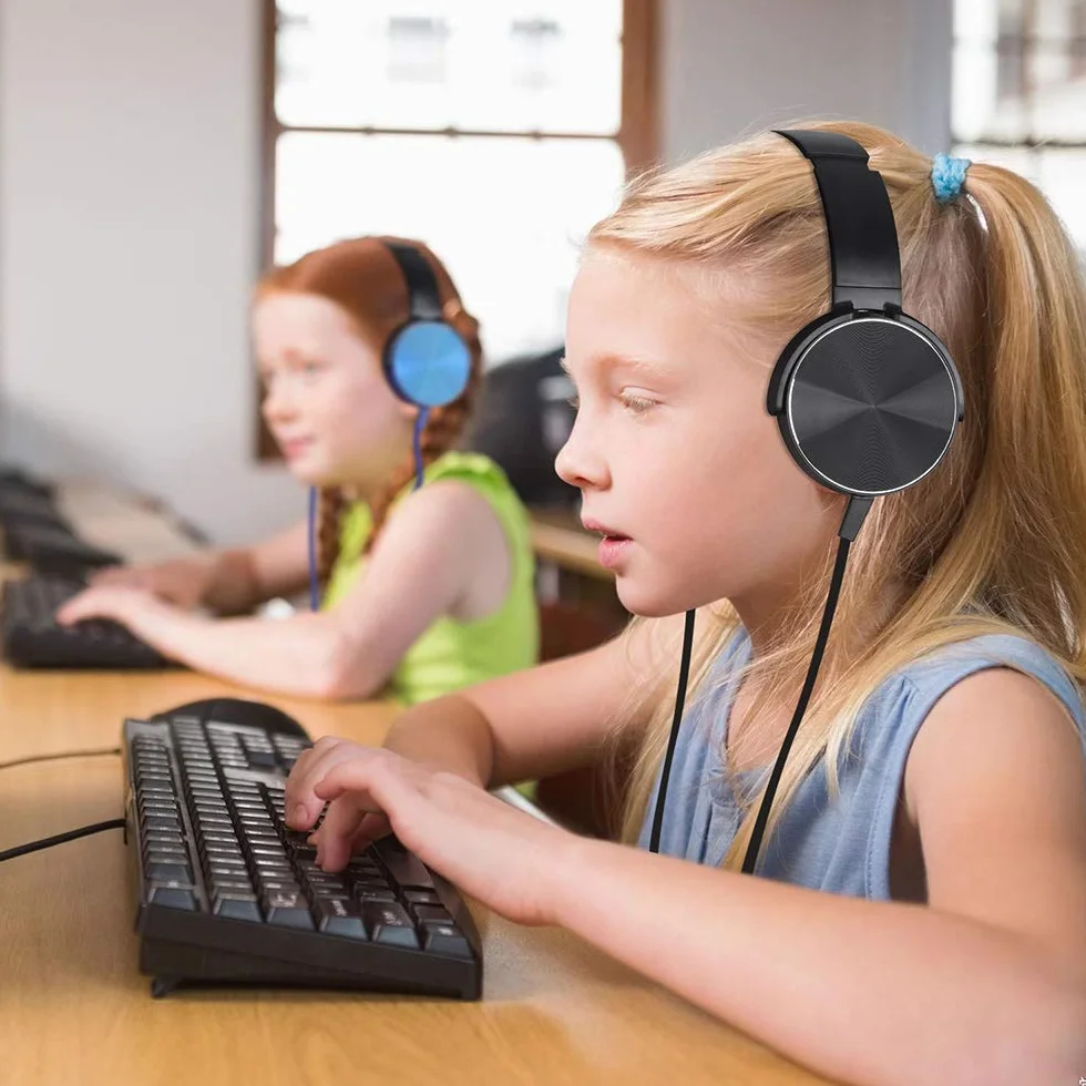 Słuchawki dziecięce z mikrofonem, 5 sztuk, dla chłopców i dziewcząt, dzieci zestaw słuchawkowy do nauki online z mikrofonem dźwiękiem stereo, gniazdo audio 3,5 mm, do smartfona, tabletu, Kindle, komputera (5 szt.)