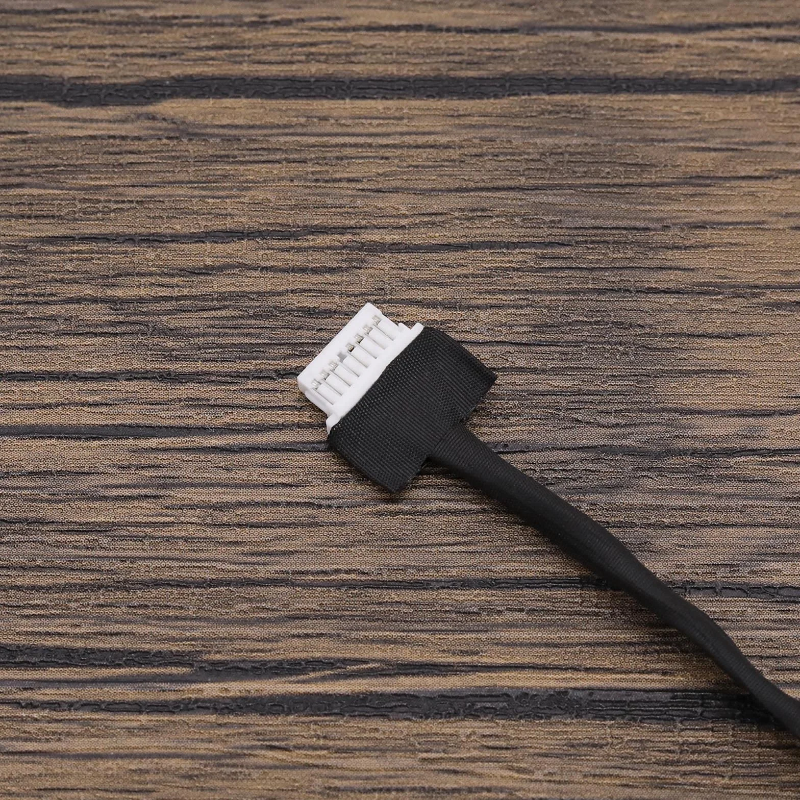 ECSiNG Gniazdo zasilania DC kabel portu ładowania kompatybilny z Dell Latitude 3510 Inspiron 14 5402 7 cm