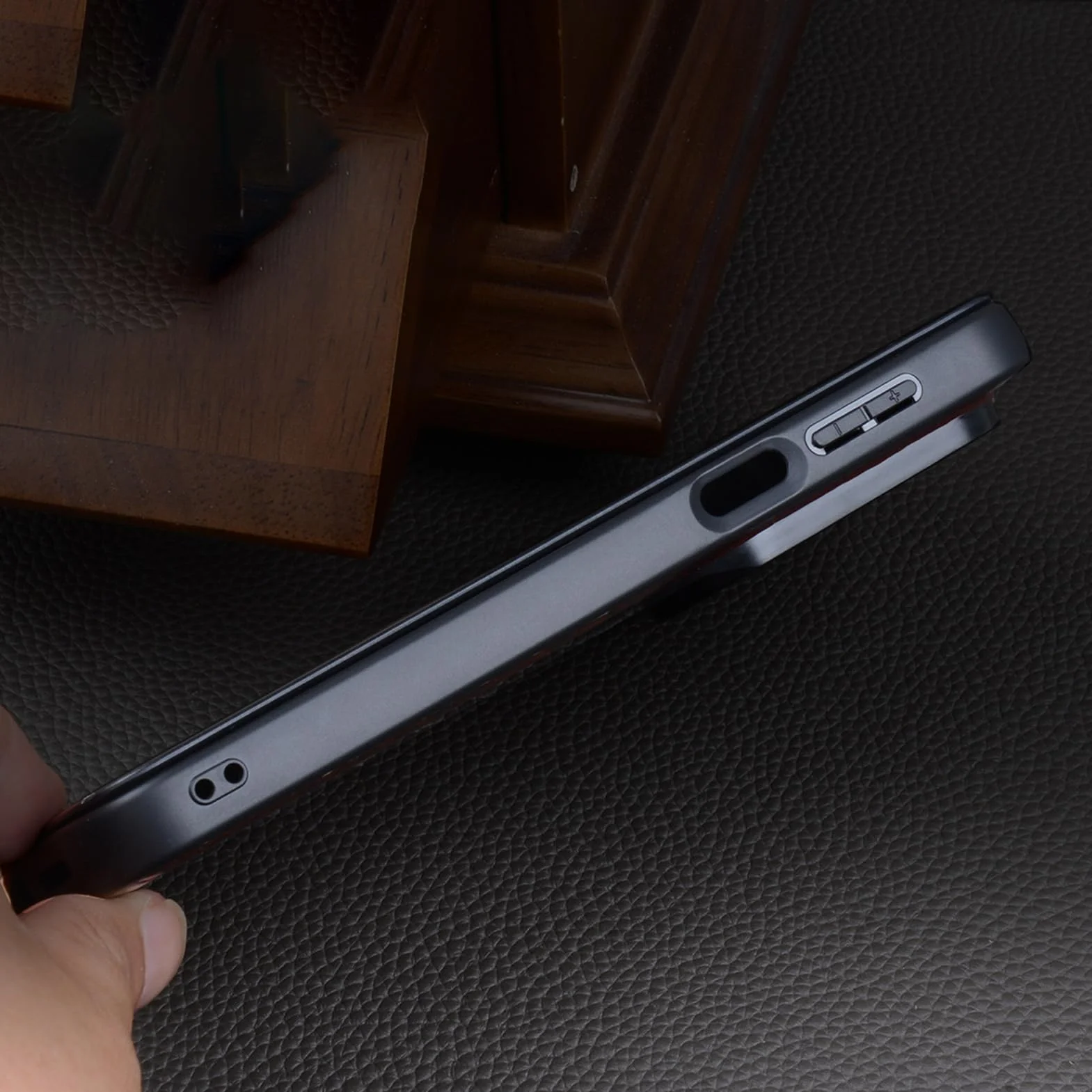 Stylowe etui do Huawei Pura 90 Pro Max/90 Pro, prawdziwa skóra, widoczne, etui z klapką, ochrona aparatu, magnetyczne zapięcie, brązowe, 90 Pro Max
