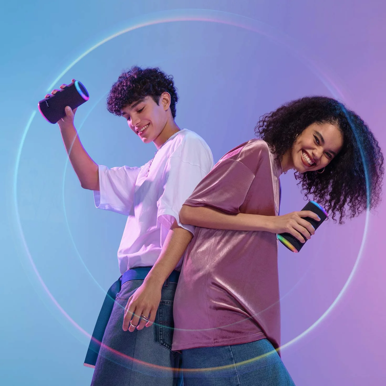 soundcore Anker Flare 2 głośnik Bluetooth, z ochroną przed wodą IPX7, dźwięk 360°, do użytku na zewnątrz, do ogrodu, na plażę, urlop, z funkcją PartyCast, regulacją EQ i 12 godzin pracy baterii