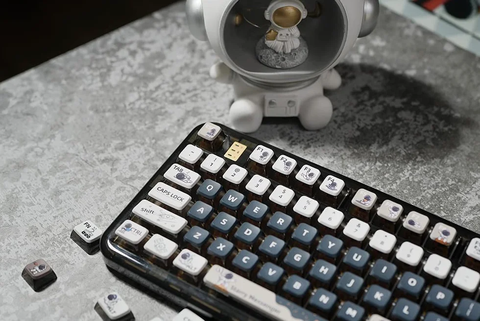 Nasadki klawiszy PBT Pudding, klawisze z motywem astronauty, zestaw nasadek klawiszy sublimacyjnych, profil ASA niestandardowe nasadki klawiszy do klawiatury mechanicznej Cherry Gateron MX Switch
