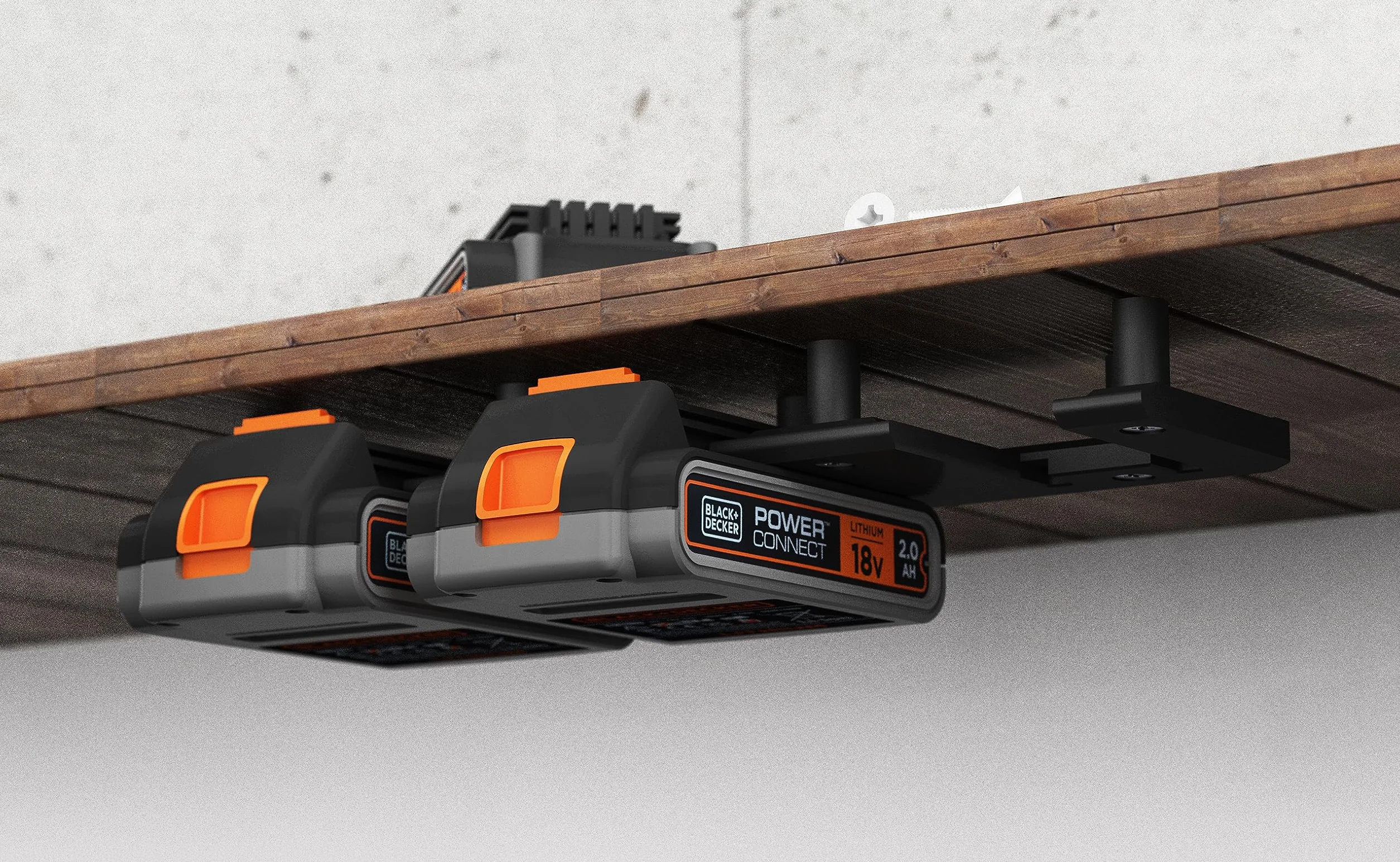 NewGround Designs Uchwyt ścienny do akumulatora nadaje się do akumulatorów Black+Decker 18 V – uchwyt na baterie, uchwyt ścienny (3 akumulatory) w zestawie śruby i kołki [Made in Germany]