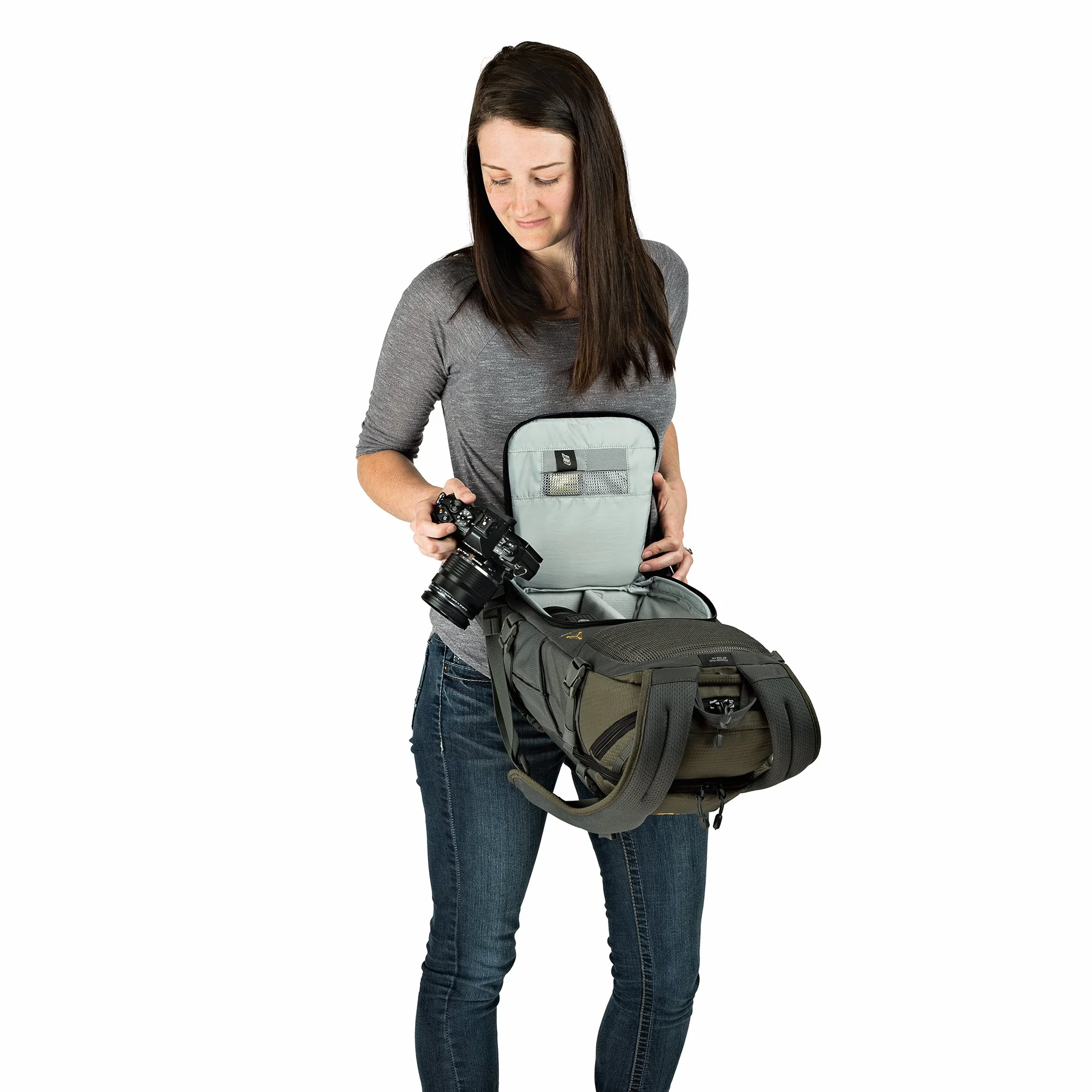 Lowepro LP37014-PWW, Flipside Trek BP 250 AW plecak na aparat z systemem zawieszenia ActiveZone, przegródka na tablet, szary/ciemnozielony