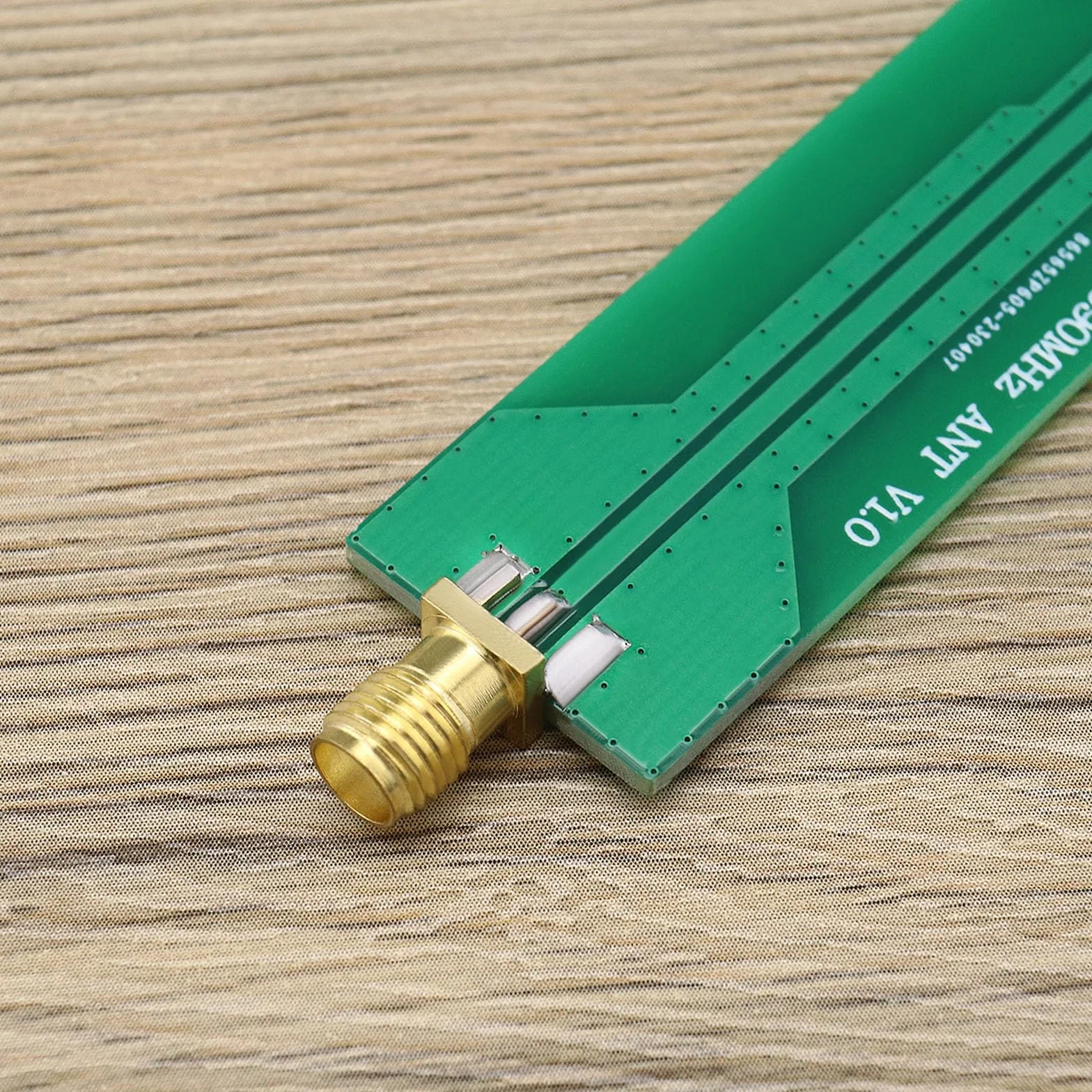 ECSiNG Antena dipolowa ADS-B 1090 MHz SMA gwint zewnętrzny złącze żeńskie 20 mm x 180 mm